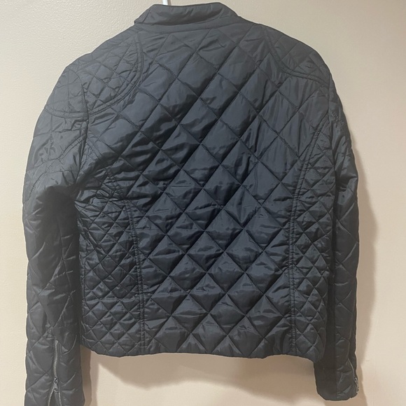 Banana Republic Black Quilted Women's Jacket ~ Size small ~ Full zip - Picture 2 of 9